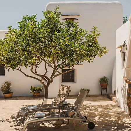 Inn Blay By One Of A Kind Travel