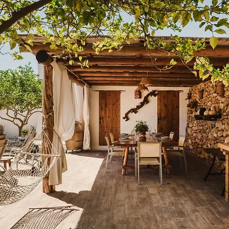 Inn Blay By One Of A Kind Travel